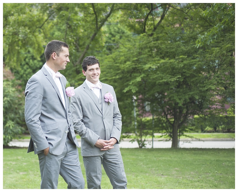 NiagaraFallsweddingphotographers_0033.jpg NiagaraFallsweddingphotographers_0033.jpg