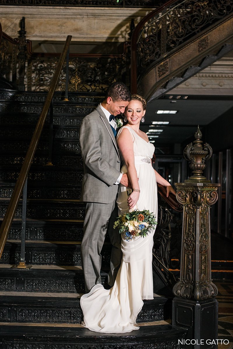 Ellicott_Square_building_wedding_photography_0224.jpg Ellicott_Square_building_wedding_photography_0224.jpg