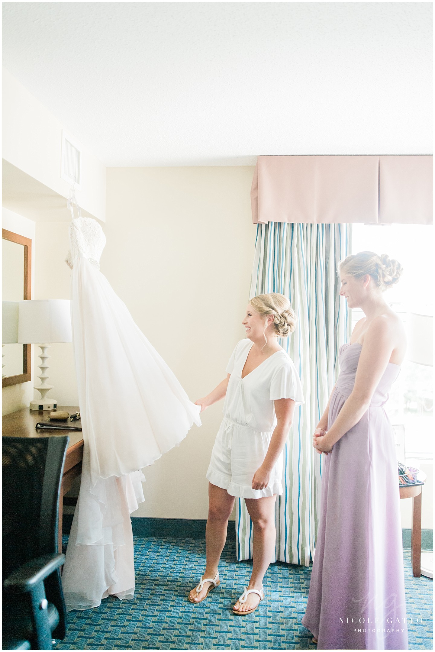 Ventosa_Vineyards_wedding_fingerlakes_NY_0206.jpg Ventosa_Vineyards_wedding_fingerlakes_NY_0206.jpg