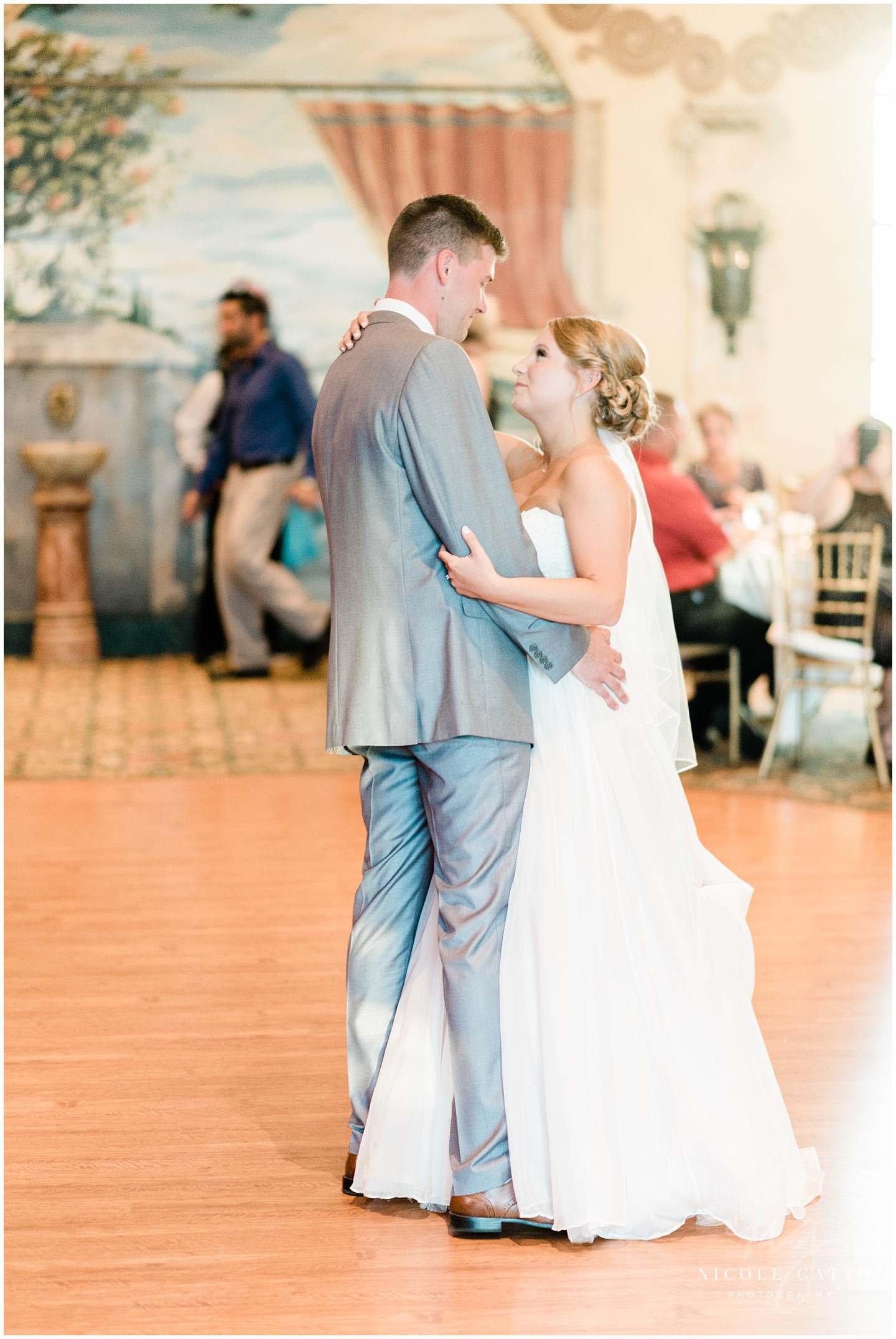 Ventosa_Vineyards_wedding_fingerlakes_NY_0250.jpg Ventosa_Vineyards_wedding_fingerlakes_NY_0250.jpg