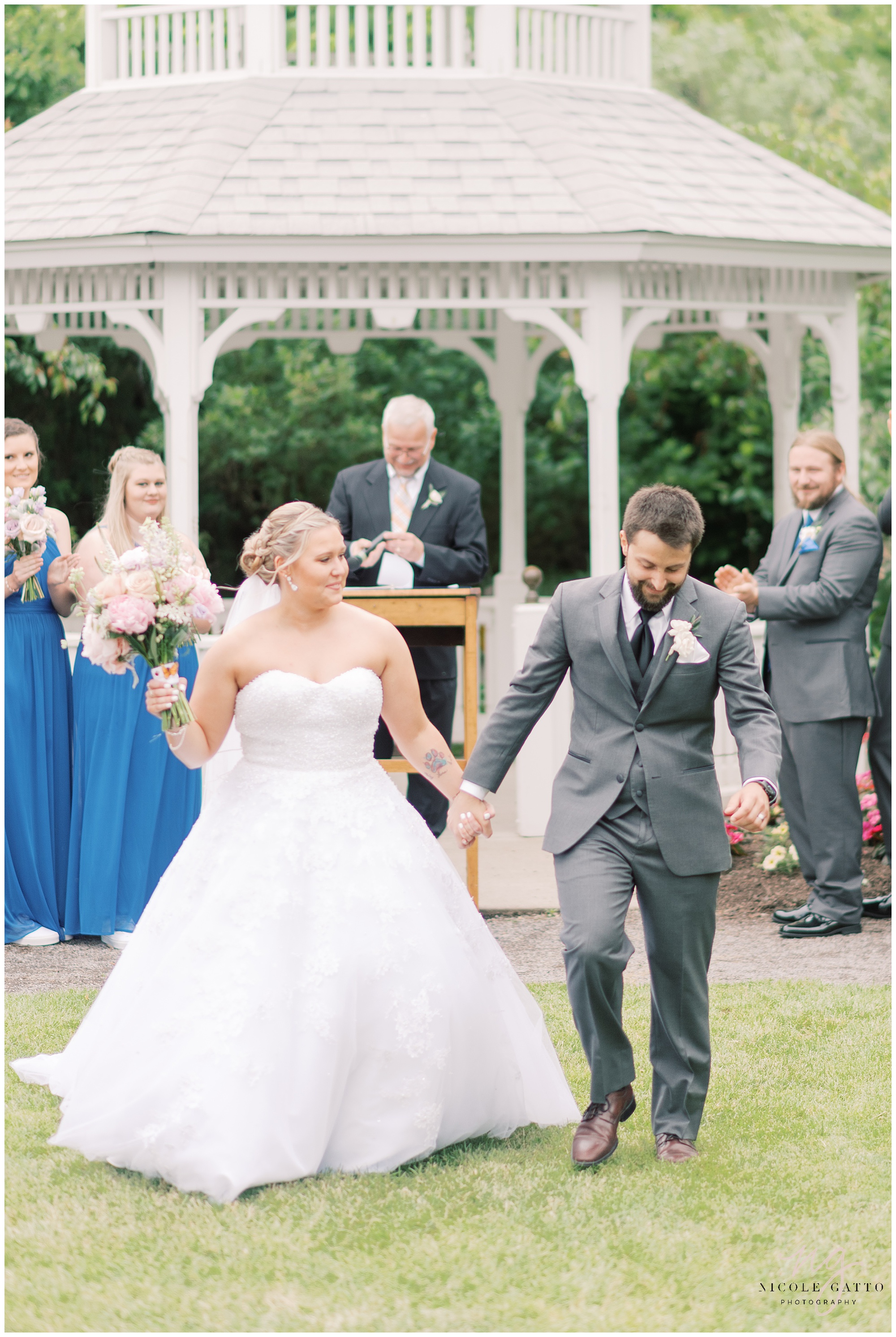 wedding_at_buffalo_botanical_gardens_0012.jpg wedding_at_buffalo_botanical_gardens_0012.jpg