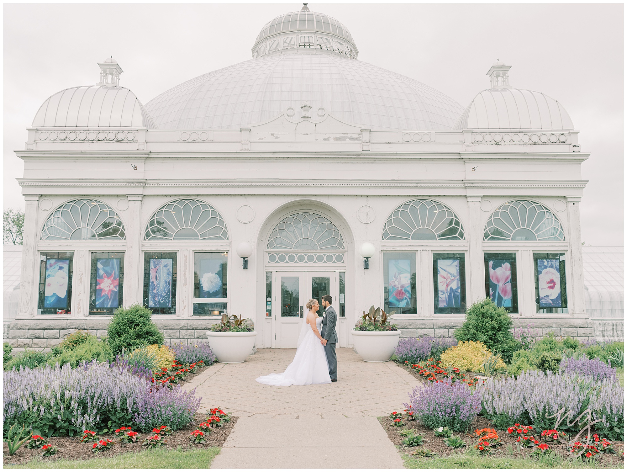 Wedding at Buffalo Botanical Gardens wedding_at_buffalo_botanical_gardens_0034.jpg